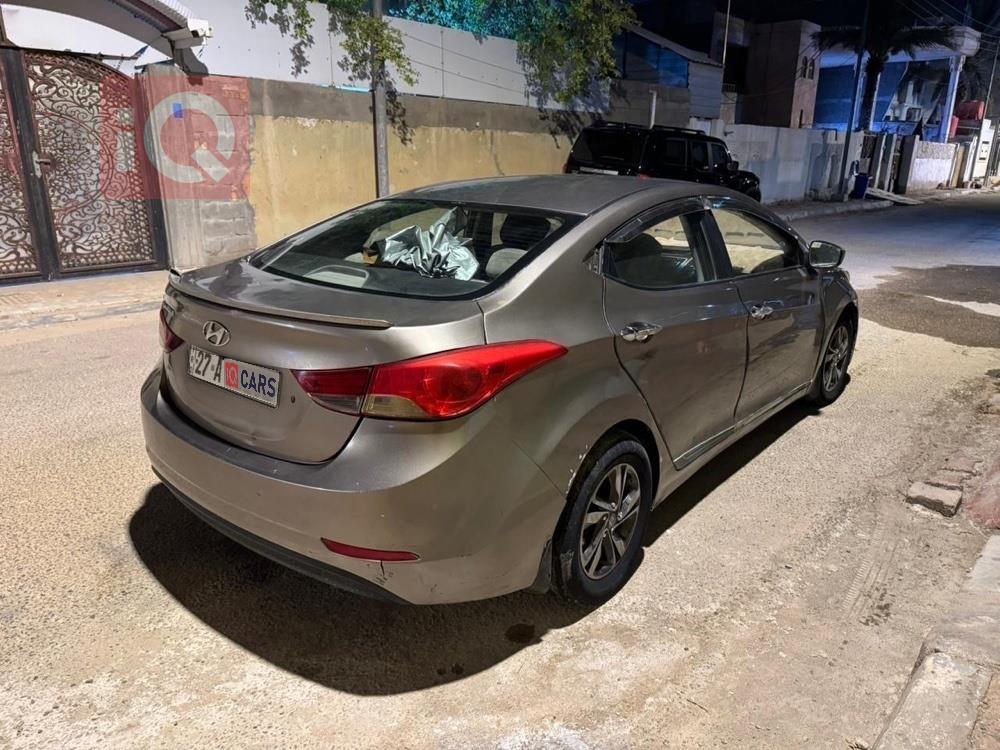 هيونداي النترا